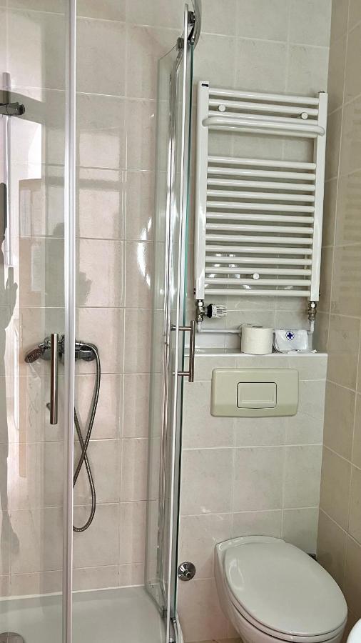 Apartments Neven Omiš Екстериор снимка