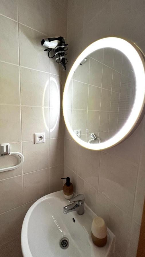 Apartments Neven Omiš Екстериор снимка