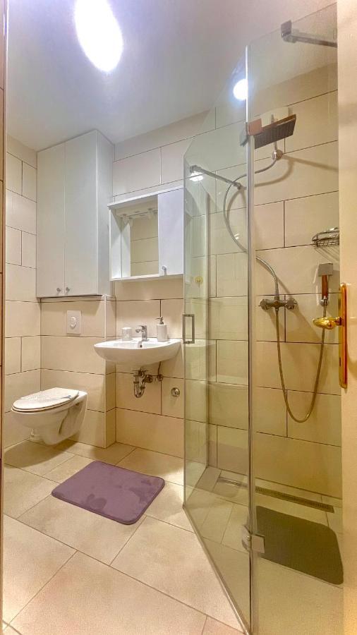 Apartments Neven Omiš Екстериор снимка