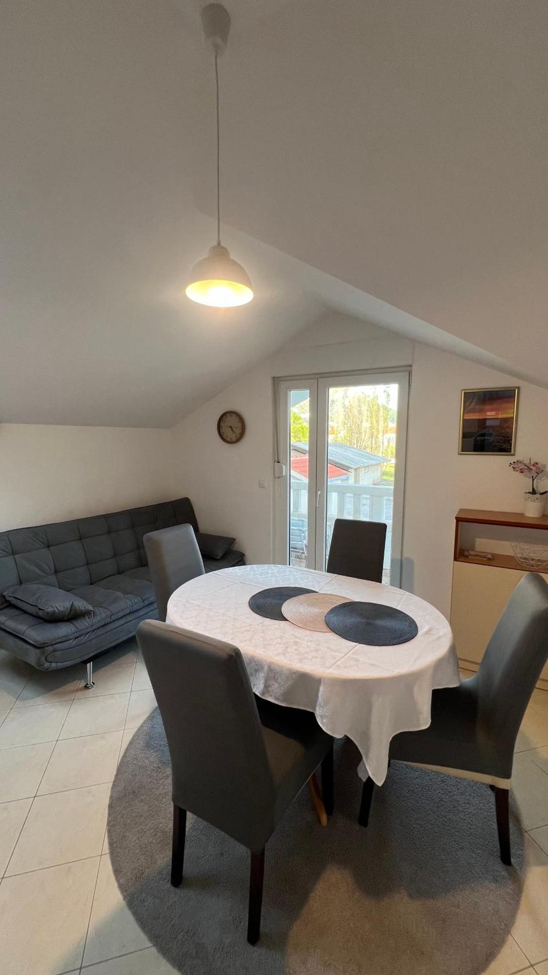 Apartments Neven Omiš Екстериор снимка